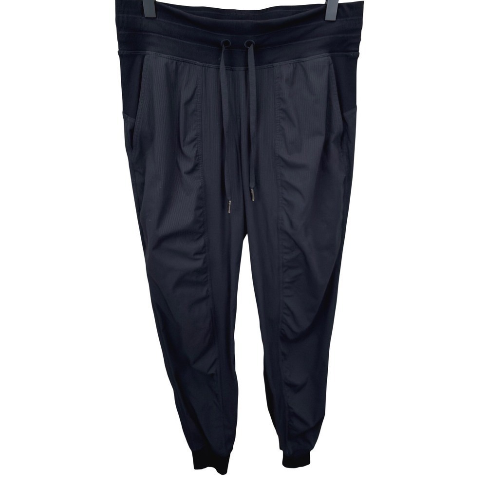Lululemon Dance Studio Mid Rise Jogger 1st Release Black LW5ENMS Womens Size 6 - Picture 4 of 8
